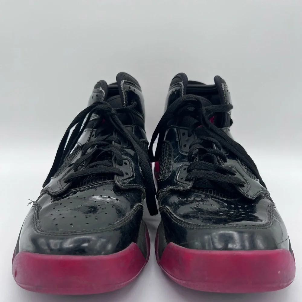 Size 11 - Jordan Mars 270 Bred -‎ CD7070-006